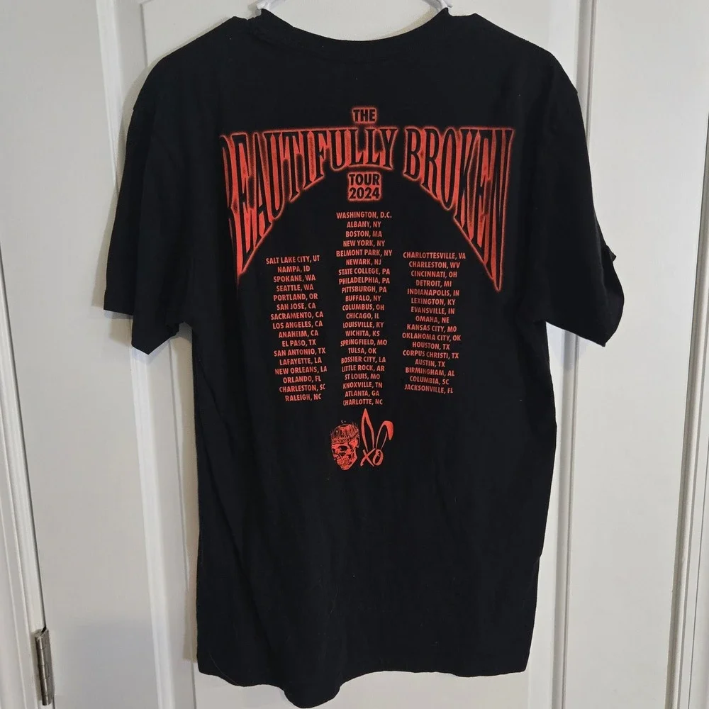 Jelly Roll Bunny XO The Beautifully‎ Broken Tour 2024 Black T-Shirt Size Large